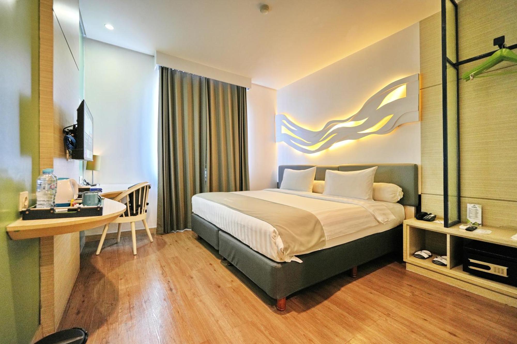 Bonnet Hotel סוראבאיה מראה חיצוני תמונה